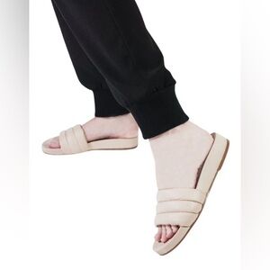 KAANAS Chunky Slides Sandals